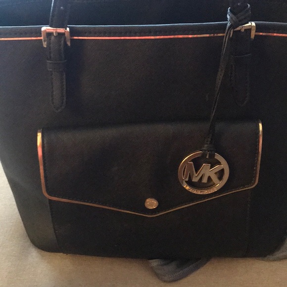 michael kors bag lining